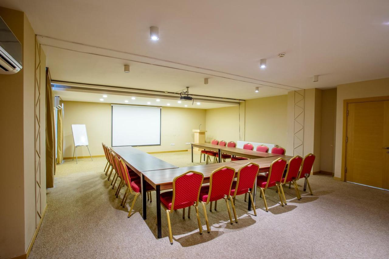 Zeytin Bahcesi Hotel Iznik Bagian luar foto