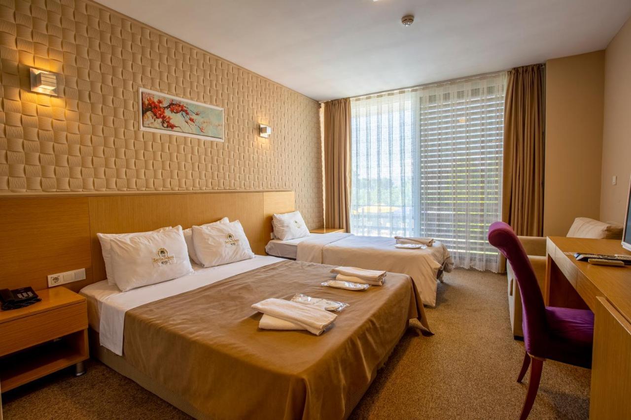 Zeytin Bahcesi Hotel Iznik Bagian luar foto