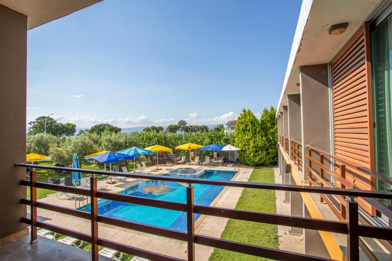 Zeytin Bahcesi Hotel Iznik Bagian luar foto