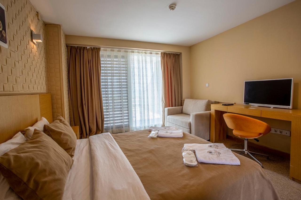 Zeytin Bahcesi Hotel Iznik Bagian luar foto