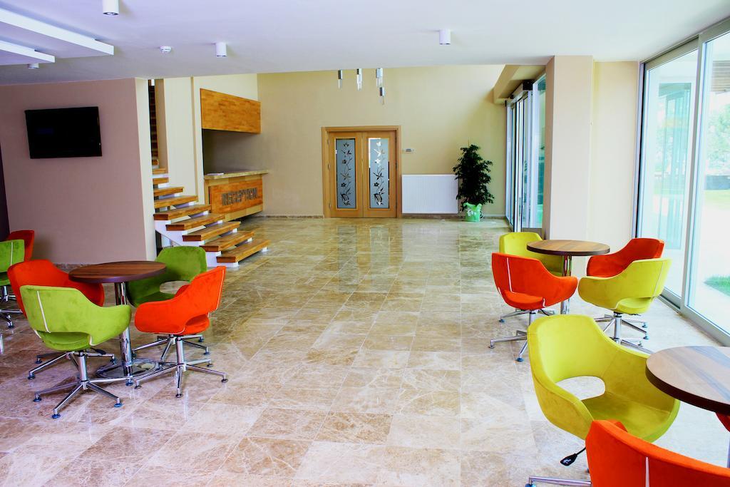 Zeytin Bahcesi Hotel Iznik Bagian luar foto