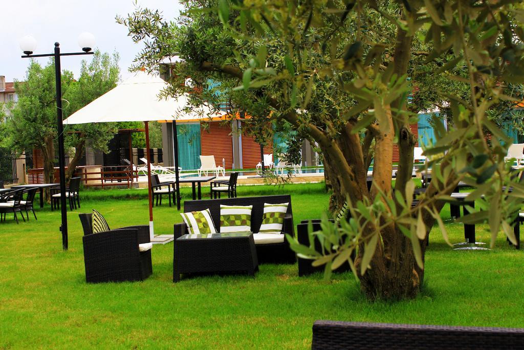 Zeytin Bahcesi Hotel Iznik Bagian luar foto