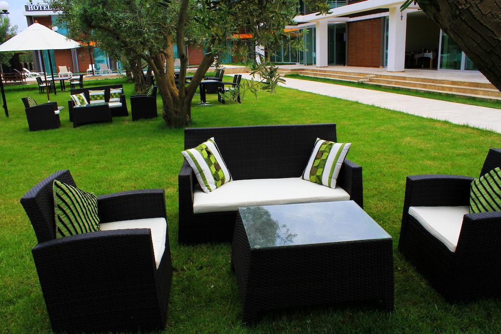 Zeytin Bahcesi Hotel Iznik Bagian luar foto
